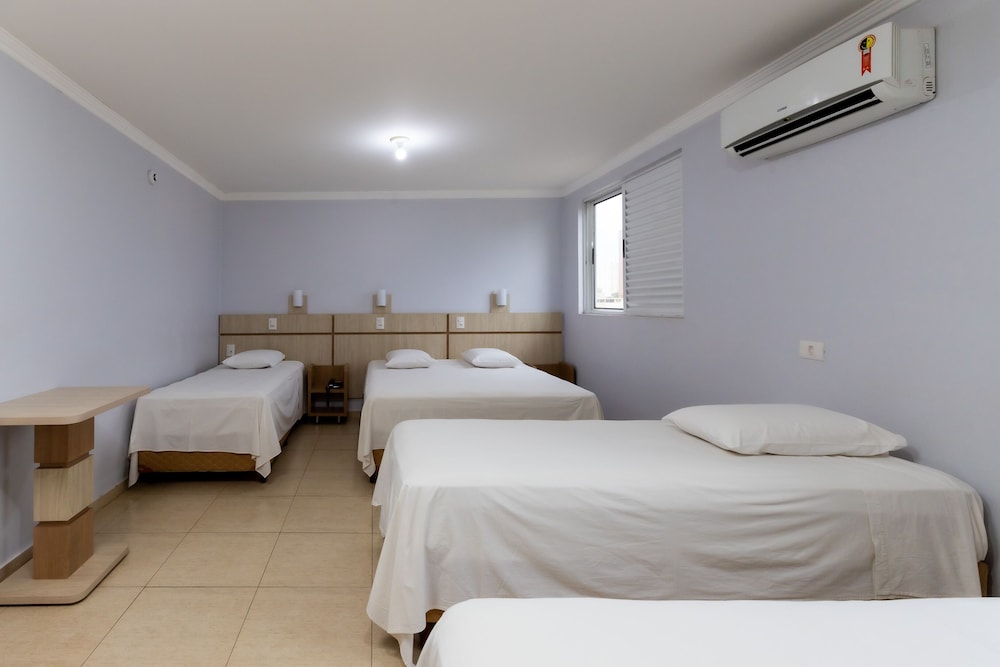 Quintuple Room - Photo 11