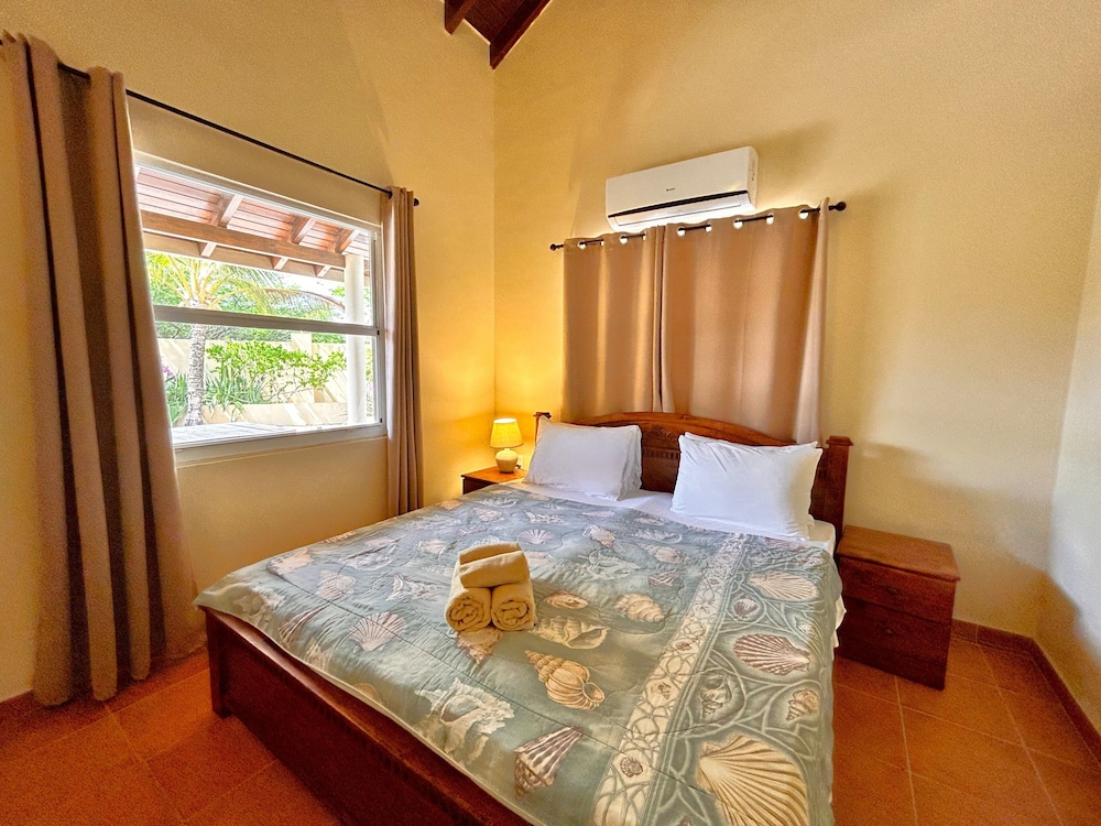 Bungalow, 3 bedrooms, Garden view