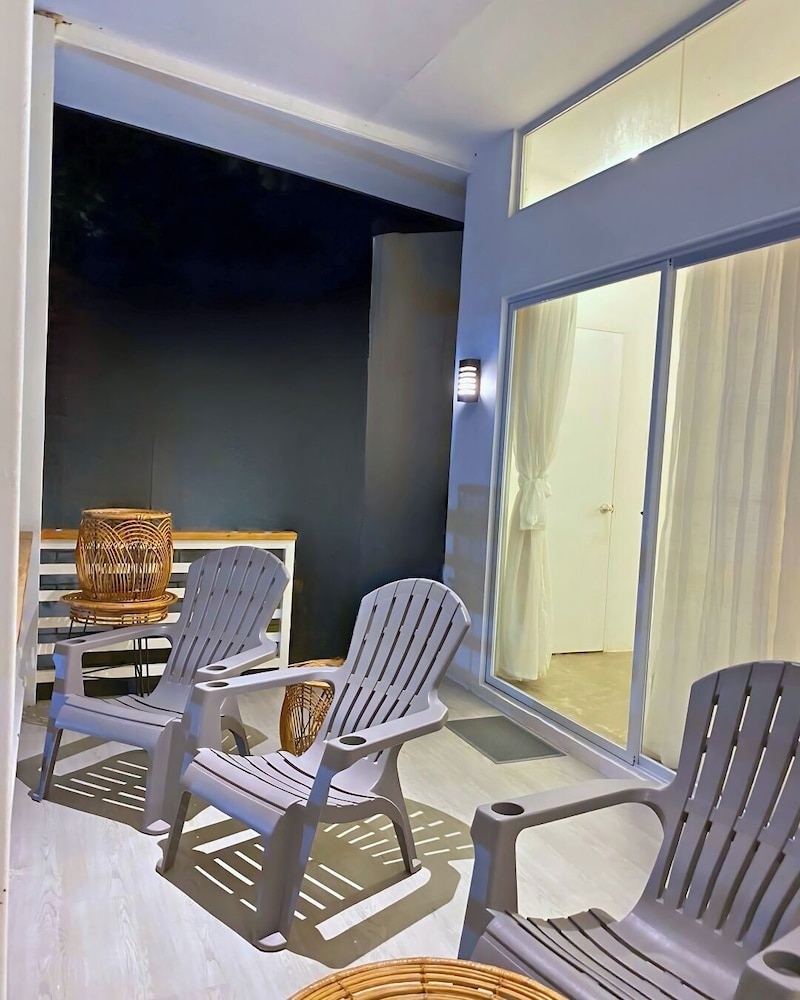 Deluxe Double Room, Pets Allowed, Beach View photo 3