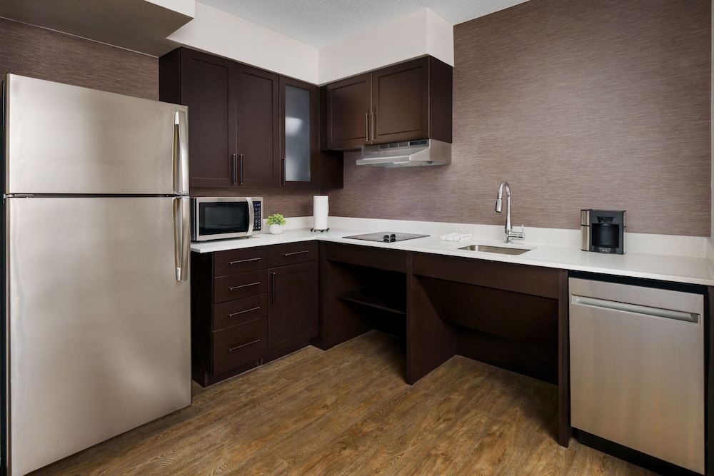Suite, 1 Bedroom (Hearing Accessible) - Photo 4