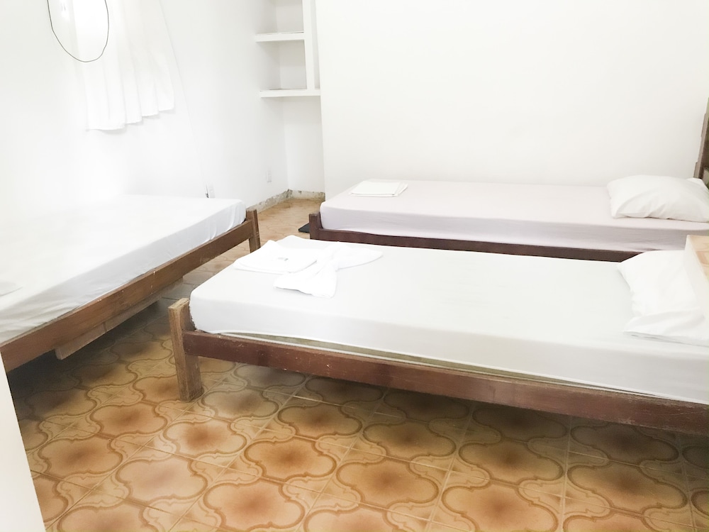 Quarto triplo (1,4, 8 e 10) photo 2