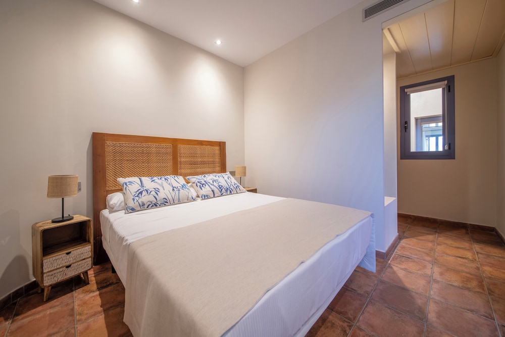 Comfort Double Room, City View