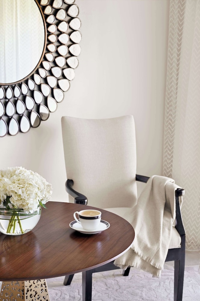 Residence Executive Suite (adults Only) - Drift Beach Club Access,  Host Service , Afternoon Tea