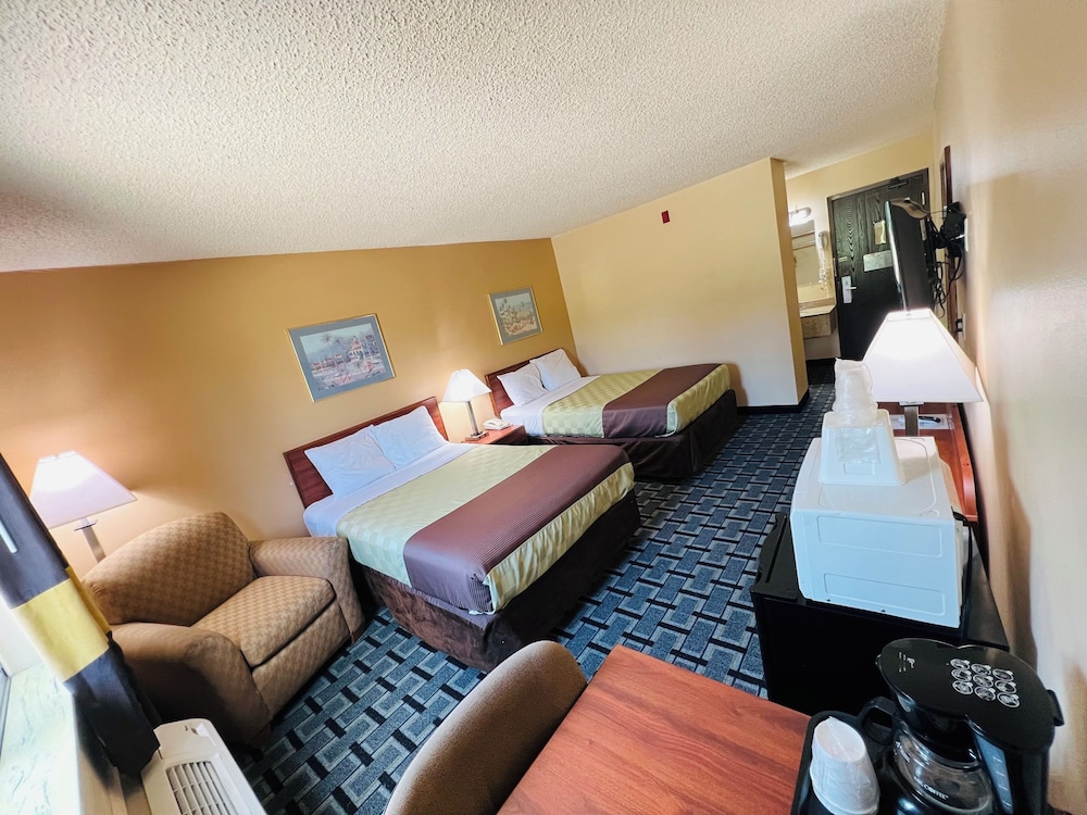 Classic Room, 2 Double Beds photo 2