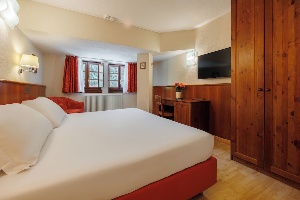 Double Room, 1 Double Bed - Photo 1