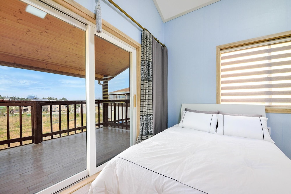 Basic Room, 1 Bedroom (202 ( F2 )) - Photo 6