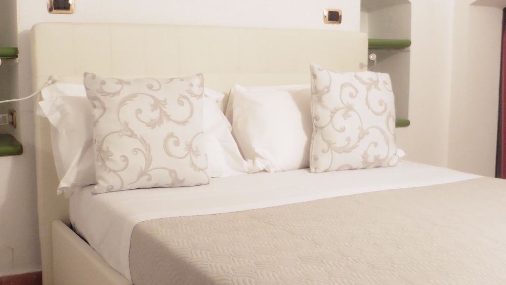 Panoramic Suite, 2 Double Beds, Sea View photo 3
