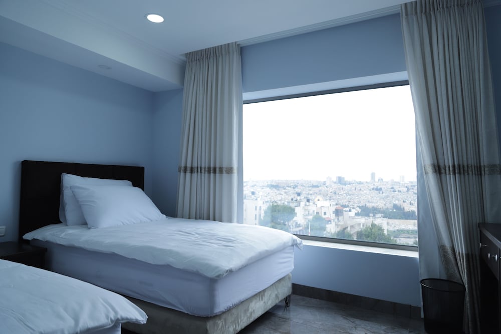 Premium Double Room - Photo 10