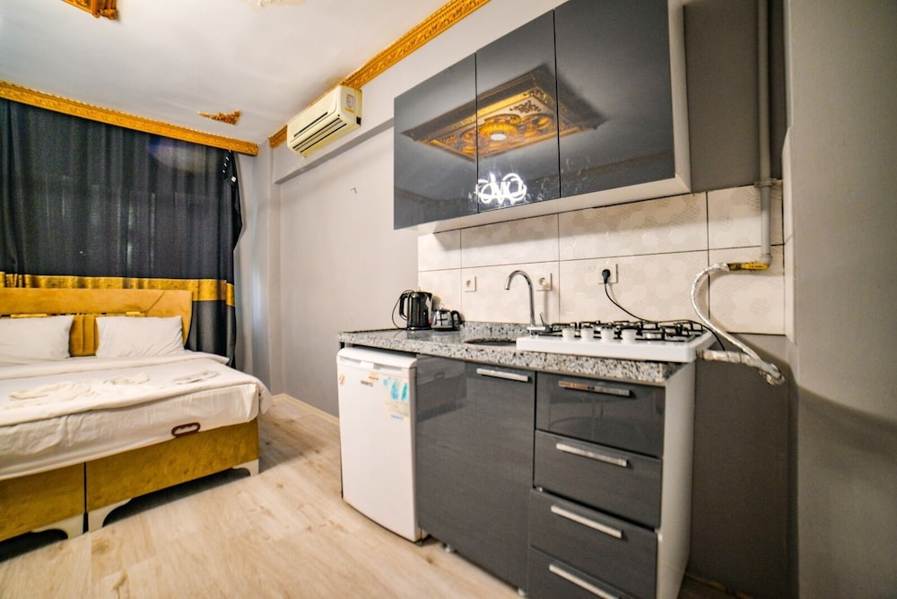 City Studio Suite photo 3