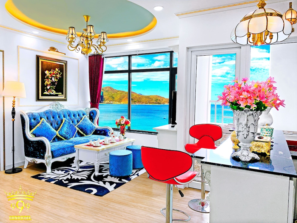 Panoramic Apartment, 2 Bedrooms, Beach View, Beachfront