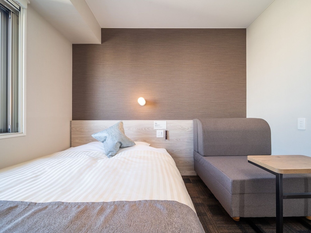 Room with Sofa Bed, Non Smoking - Photo 1