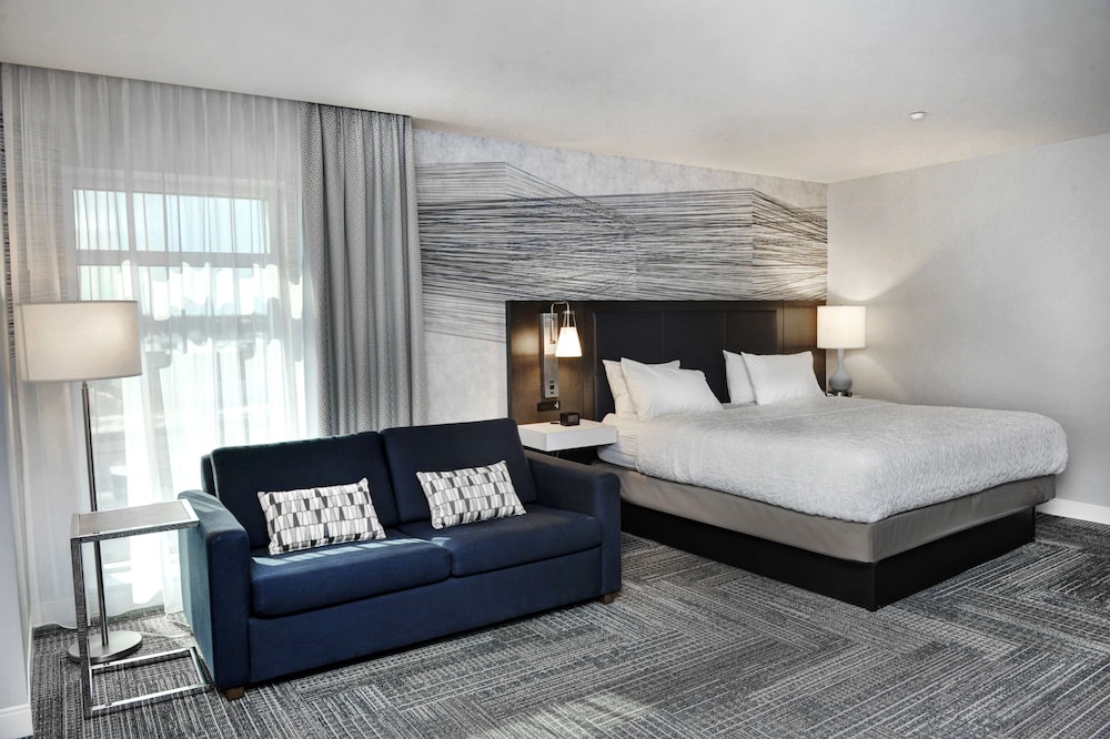 Room, 1 King Bed (High Floor)