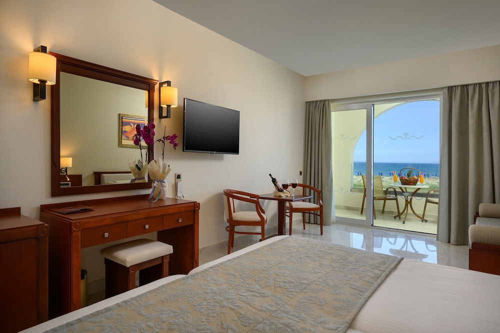 Twin Room, Sea View photo 2