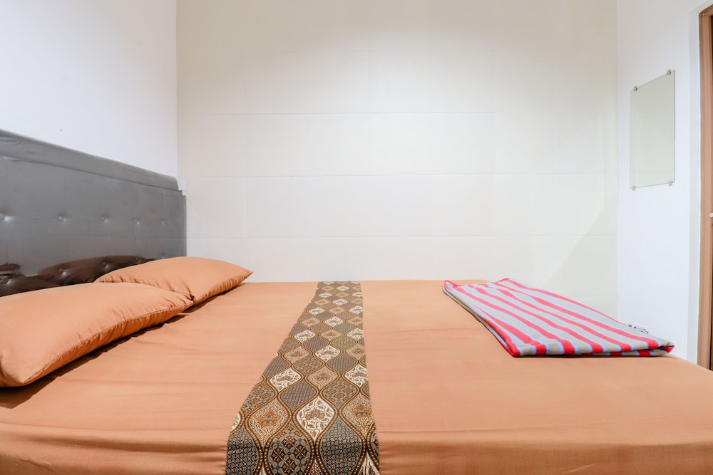 Standard Double Room - Photo 12
