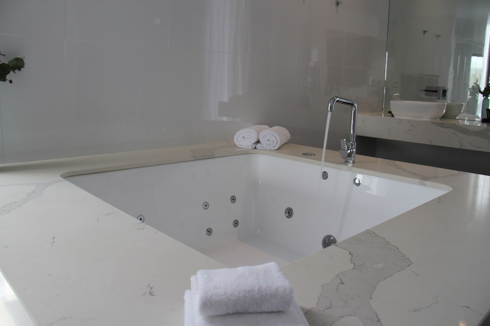 Wellness Suite - Photo 10