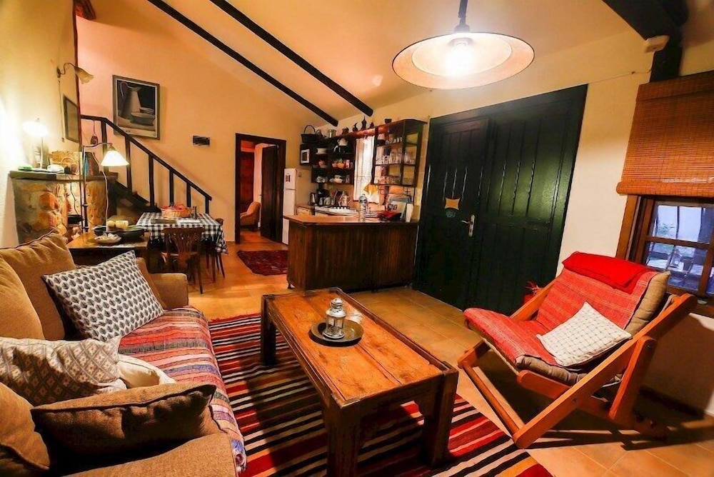 Villa photo 3