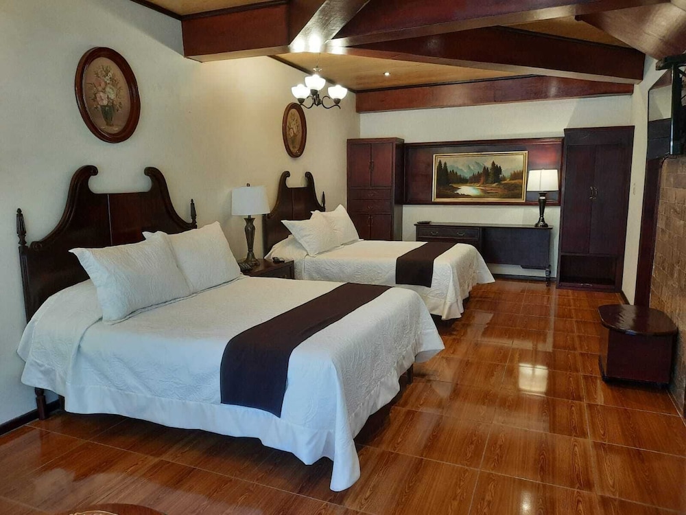Grand Quadruple Room, garden view, (Joachim) photo 1