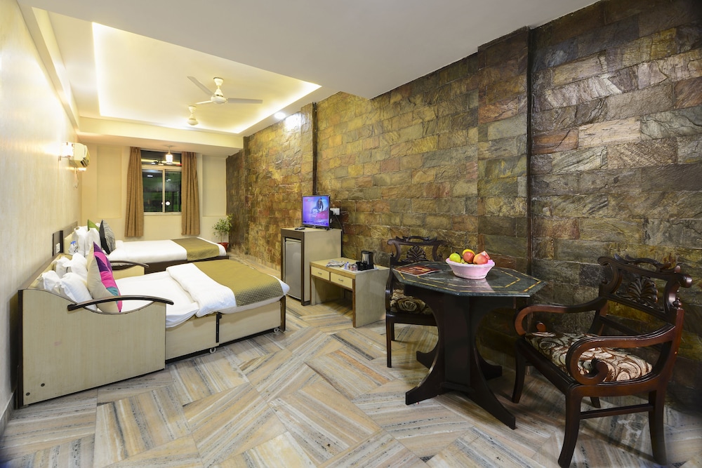 Family Quadruple Room, 2 Double Beds