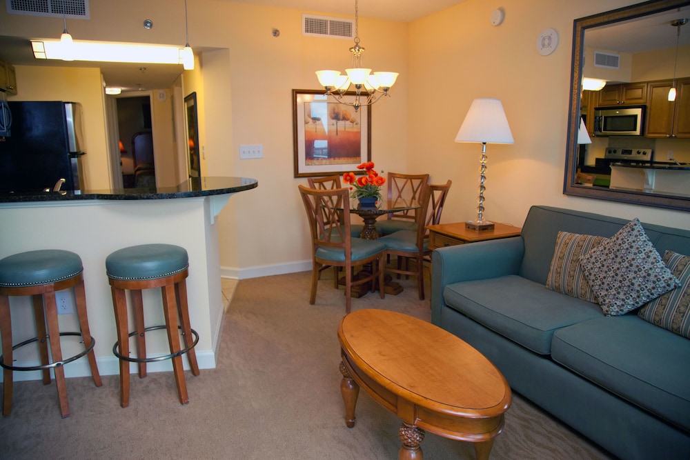 Standard Condo photo 3