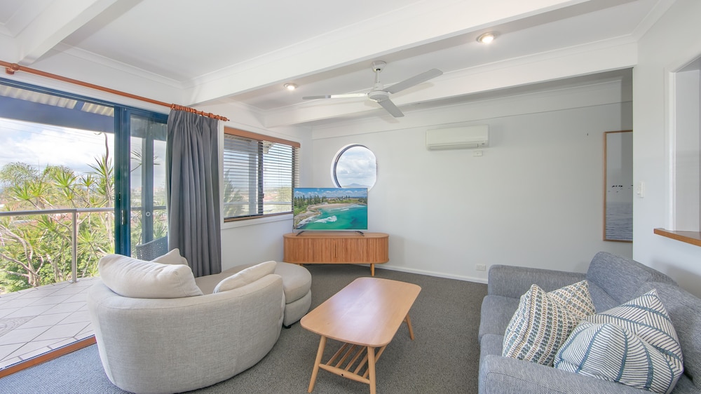 Pacific Suite