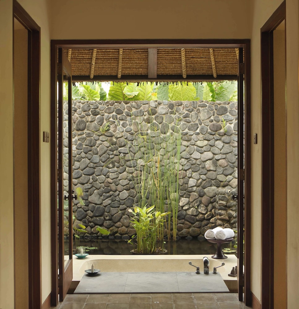 Villa (Pool) - Photo 2