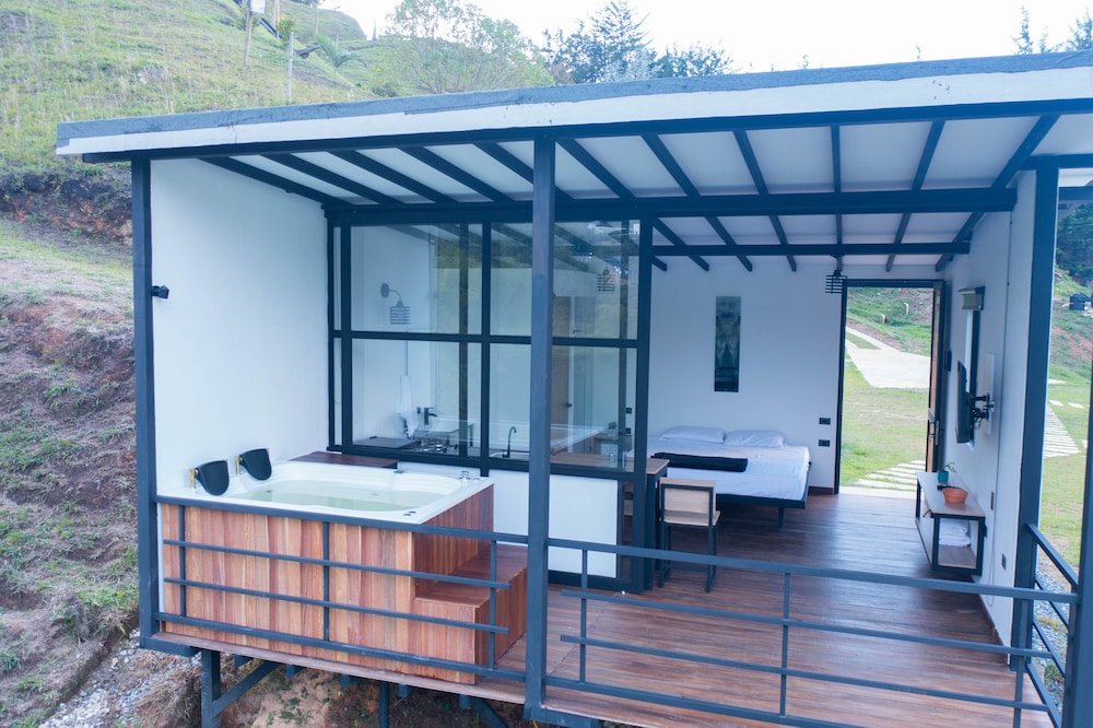 Luxury Cabin photo 1