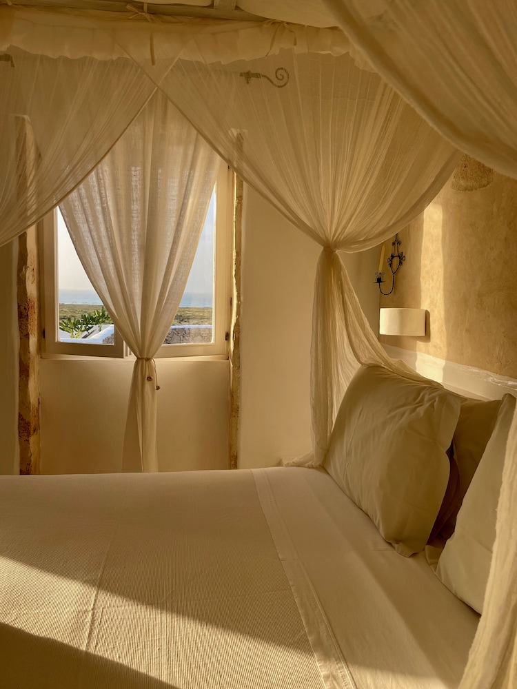 Superior Room, Ocean View photo 1
