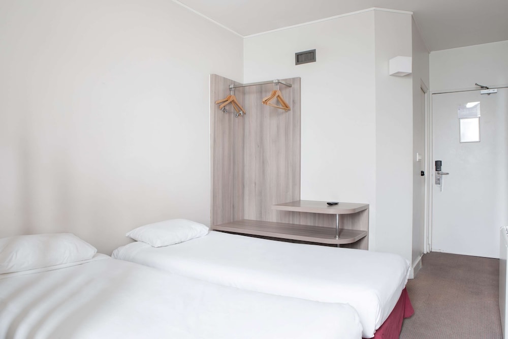 Superior Room, 2 Twin Beds - Photo 5