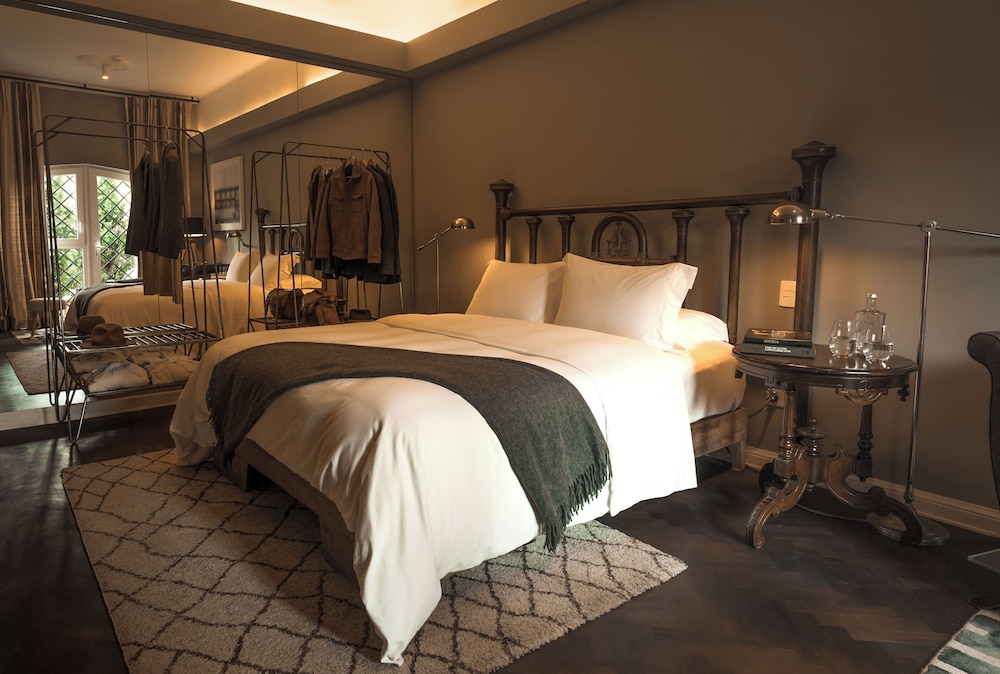 Superior Room, 1 Queen Bed, Garden View (CHARMING) photo 1