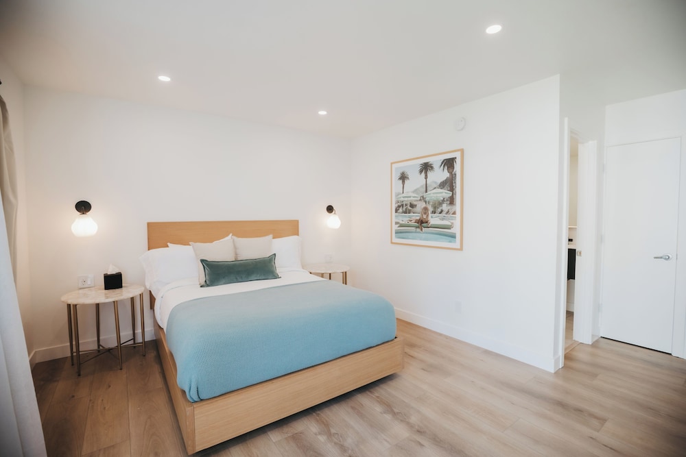 Bungalow, 1 Queen Bed