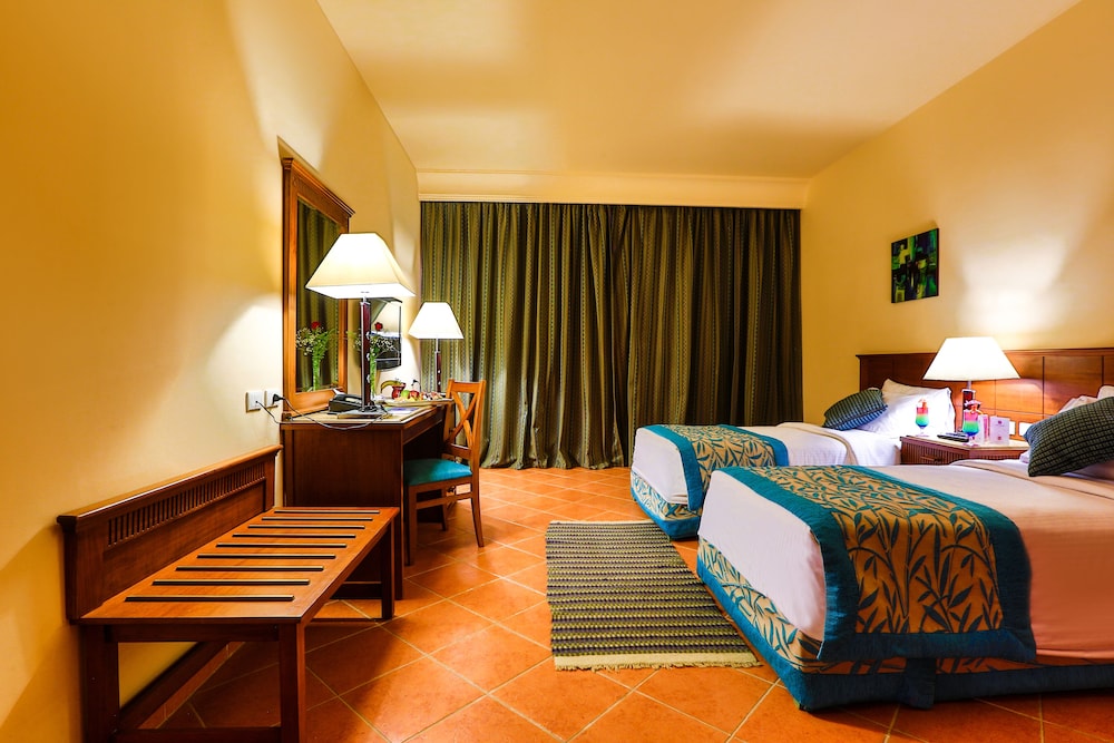 Special Offer - Family Triple Suite - Egyptians and Residents Only photo 1