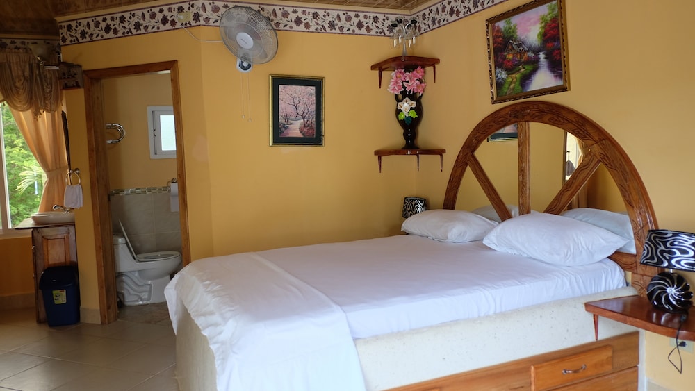 Design Room, Beach View, Garden Area