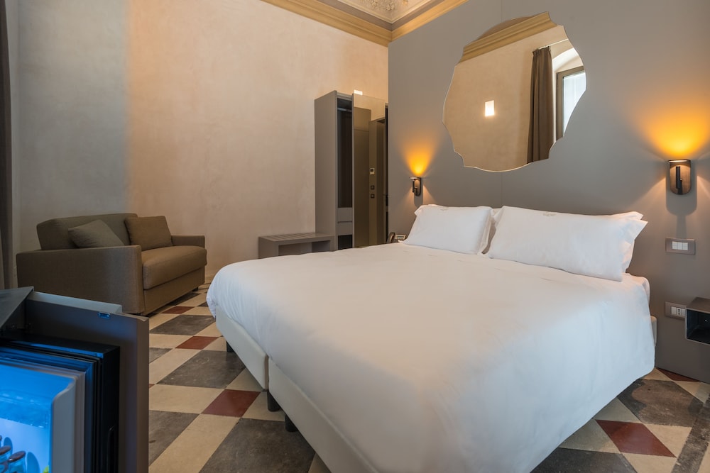 Deluxe Room, Balcony photo 3