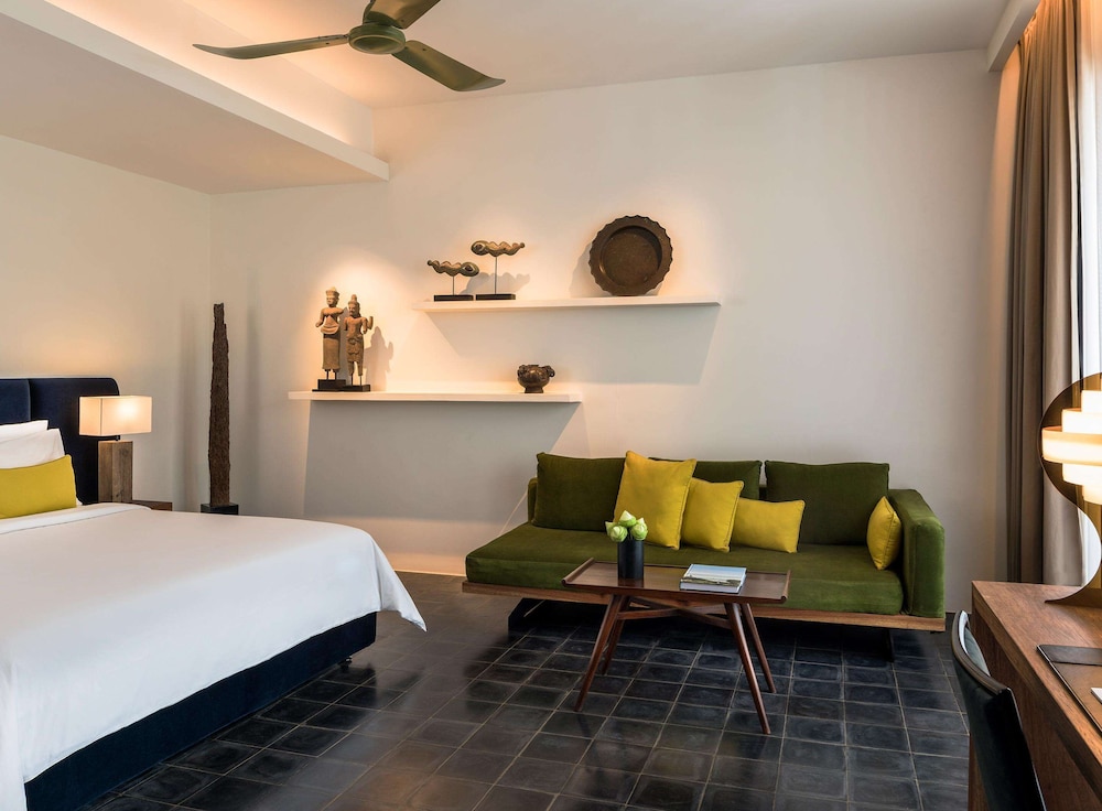 Deluxe Triple Room, Balcony, City View photo 3