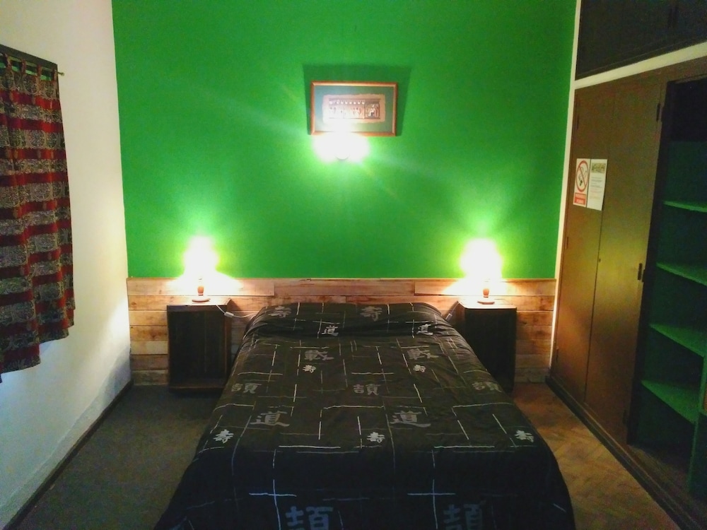 Basic Double Room, 1 Double Bed, Private Bathroom photo 1