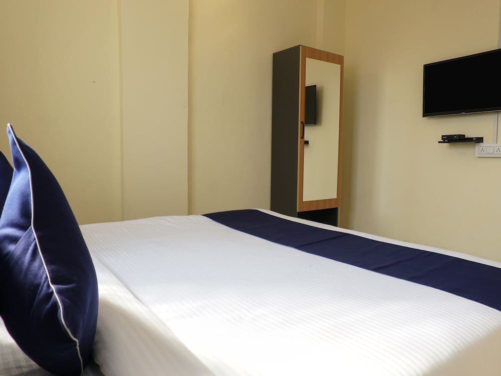 Double Or Twin Room photo 3