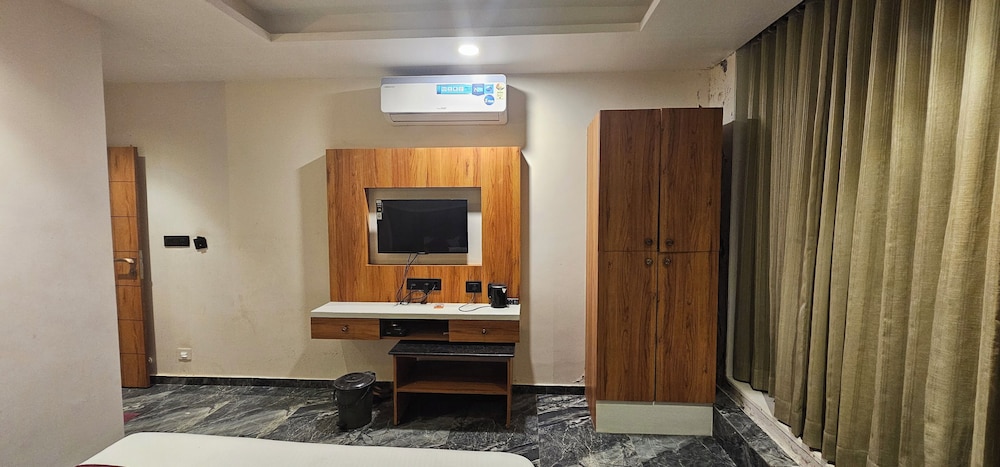 4 Bedrooms Pool Villa - Photo 2