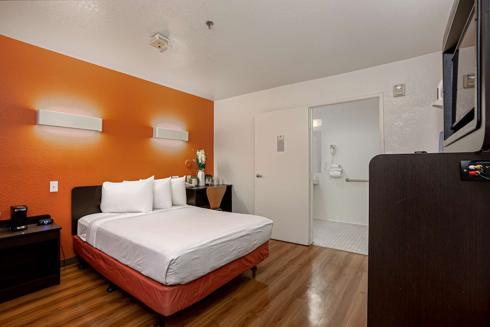 Premium Room, 1 Double Bed, Non Smoking photo 1
