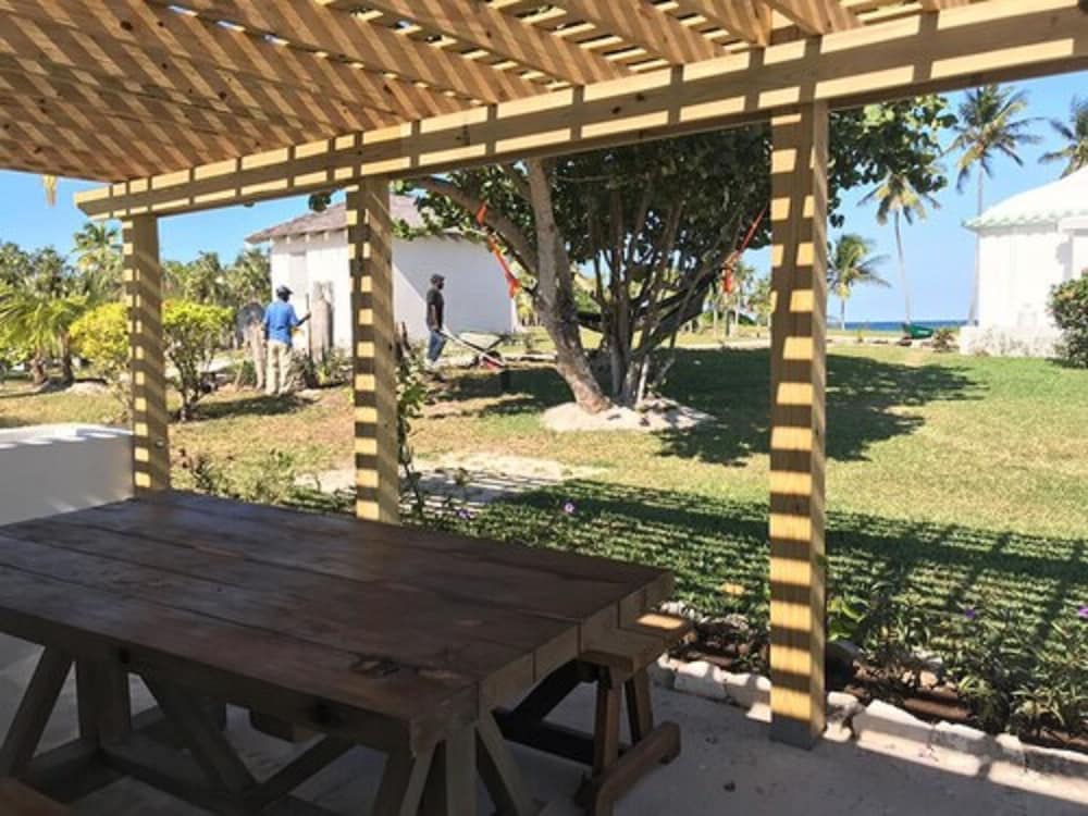 La Bougainvillea private cottage photo 3