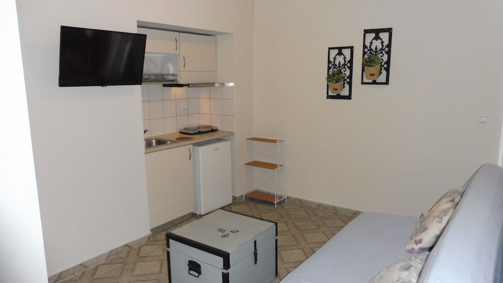 Family Apartment photo 3