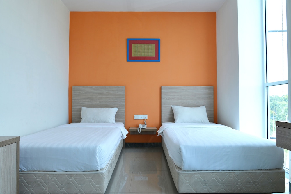 Deluxe Twin Room, 1 Bedroom photo 3