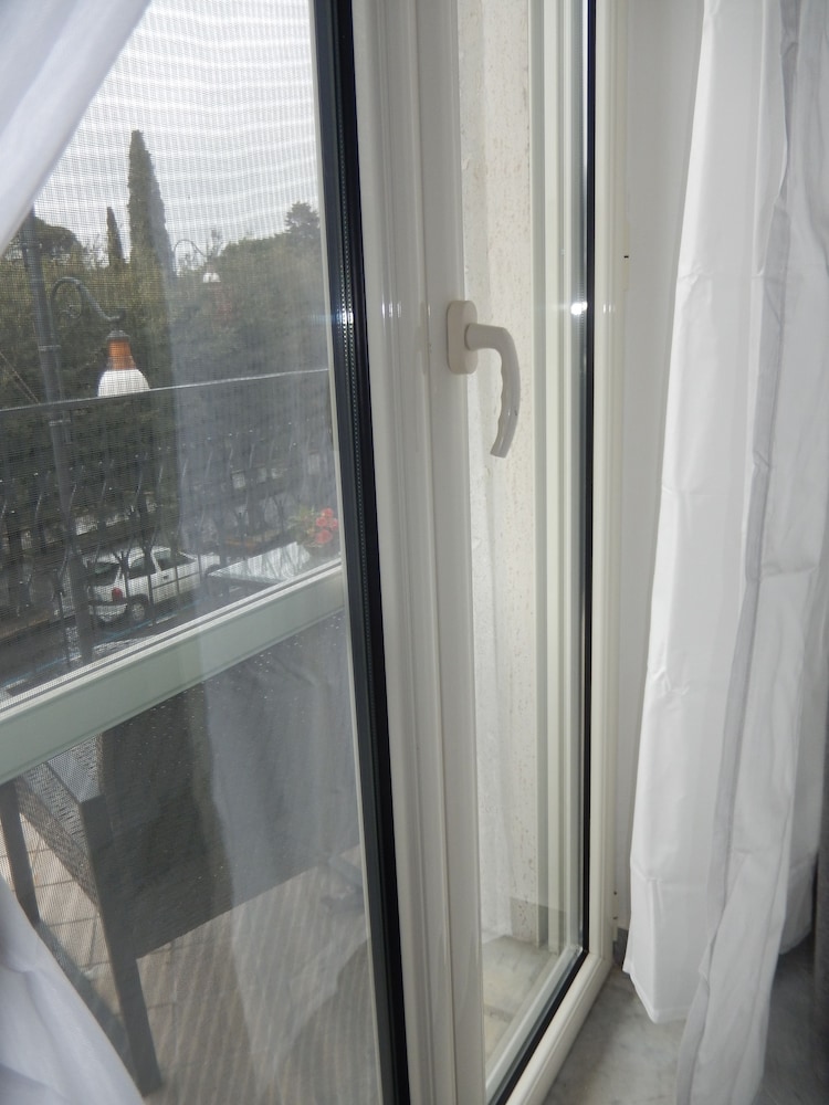 Luxury Double Room, Balcony photo 2