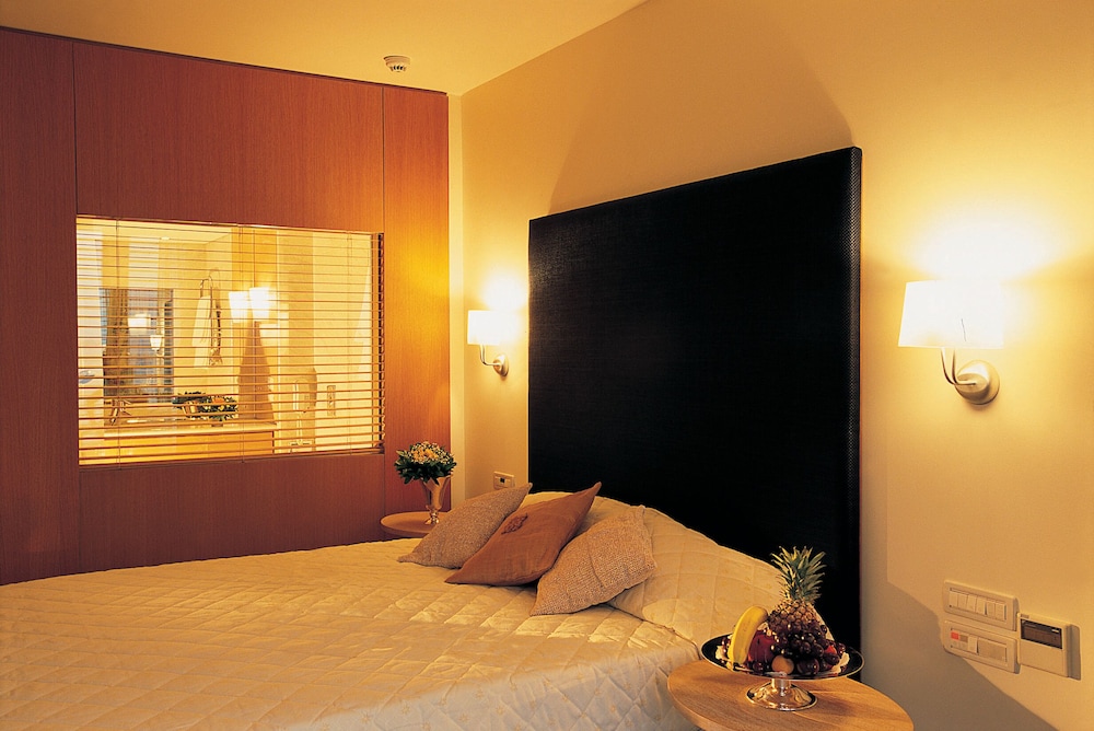Superior Room - Photo 2