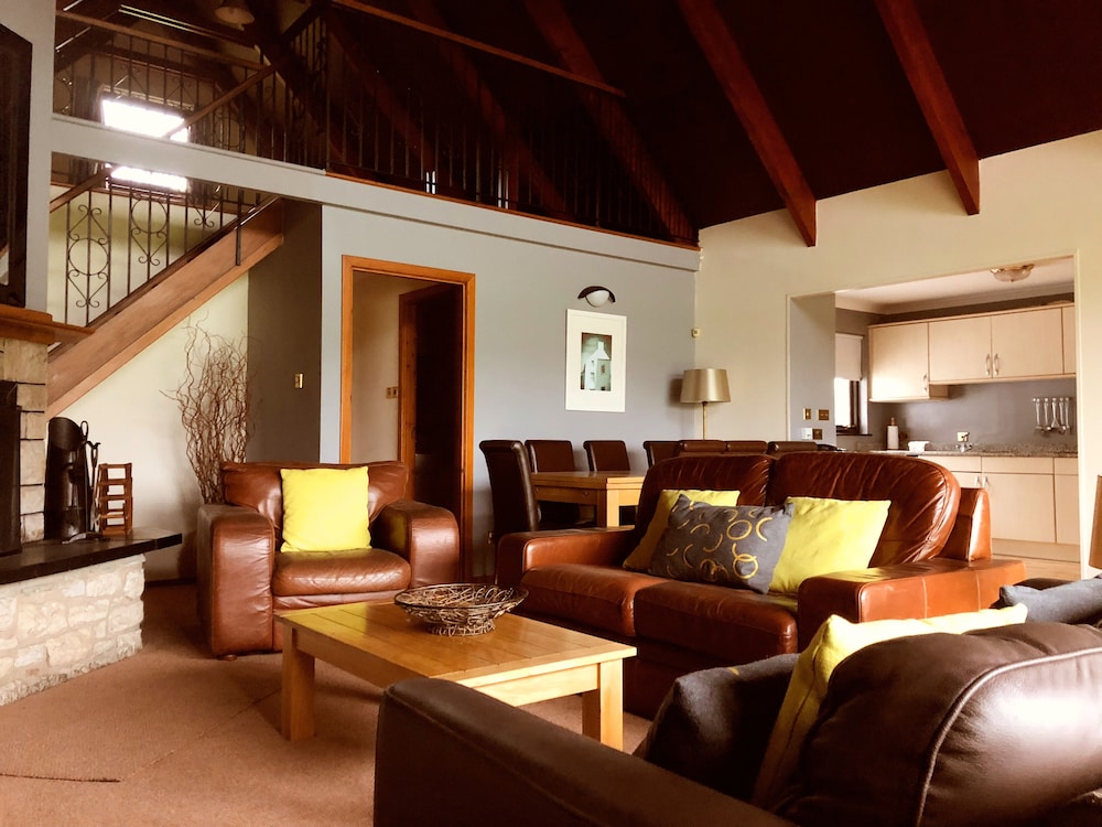 Family Villa, 4 Bedrooms, Garden View photo 1