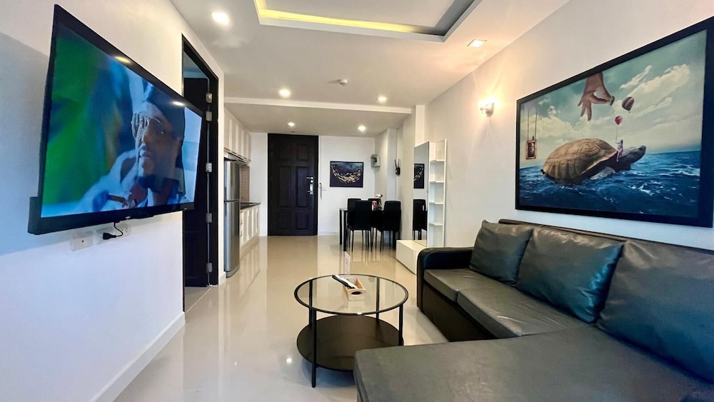 Condo, 1 Bedroom, Accessible, Balcony