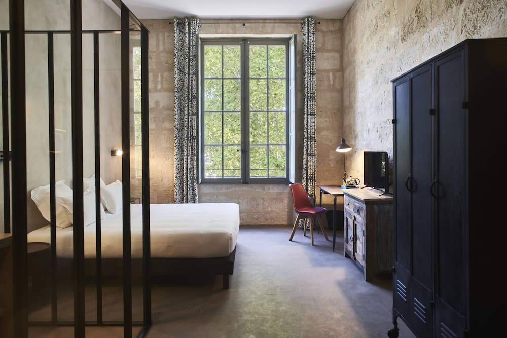 Classic Double Room - Photo 11