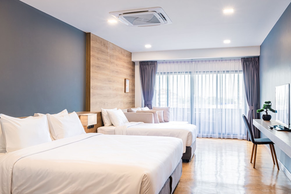 Family Executive Room with Balcony (60sq.m.) - Photo 9