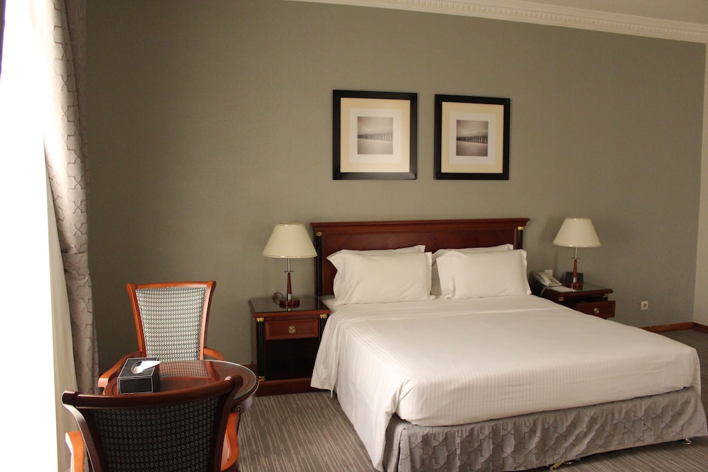 Junior Single Room - Photo 5