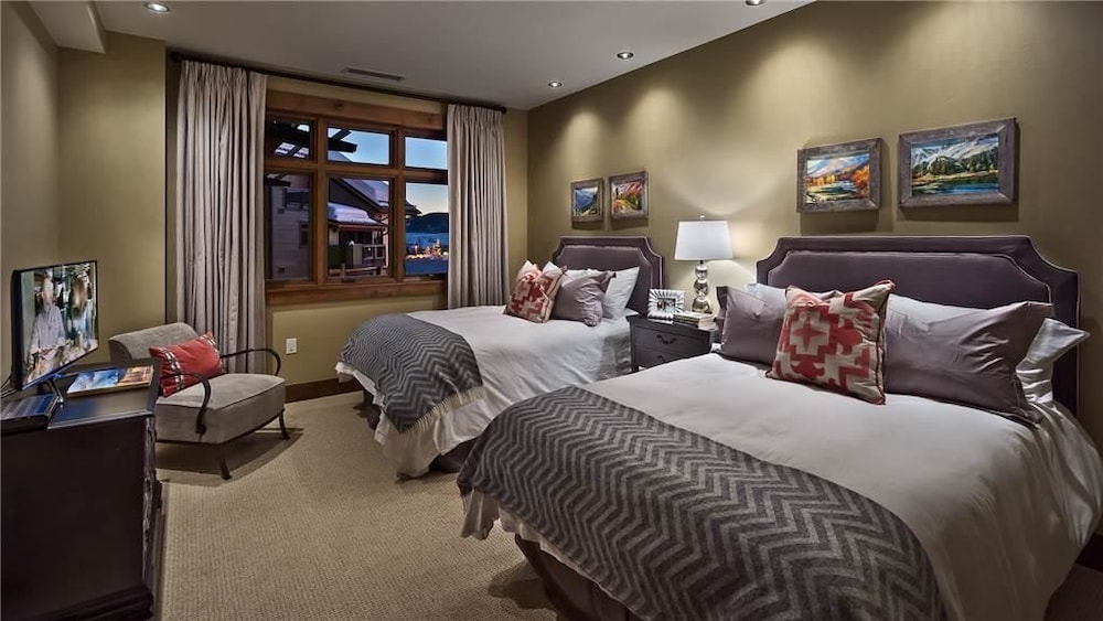 Condo, Multiple Beds, Mountain View (Piney Mountain (#506) (Condo))