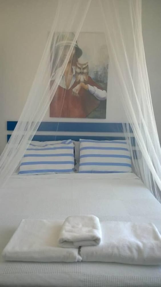 Standard Double Room photo 3
